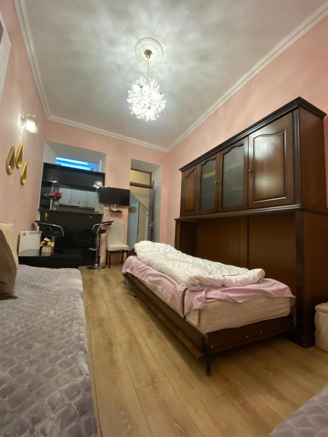 Honey Apartment Тбилиси Екстериор снимка
