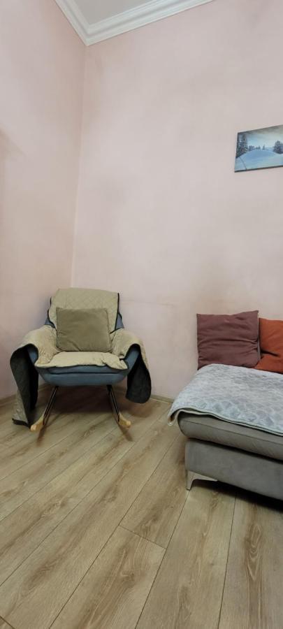 Honey Apartment Тбилиси Екстериор снимка